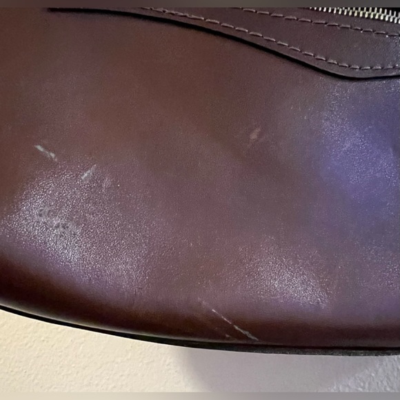 BUNDLE OF POCKETBOOKS 4 - Picture 10 of 12